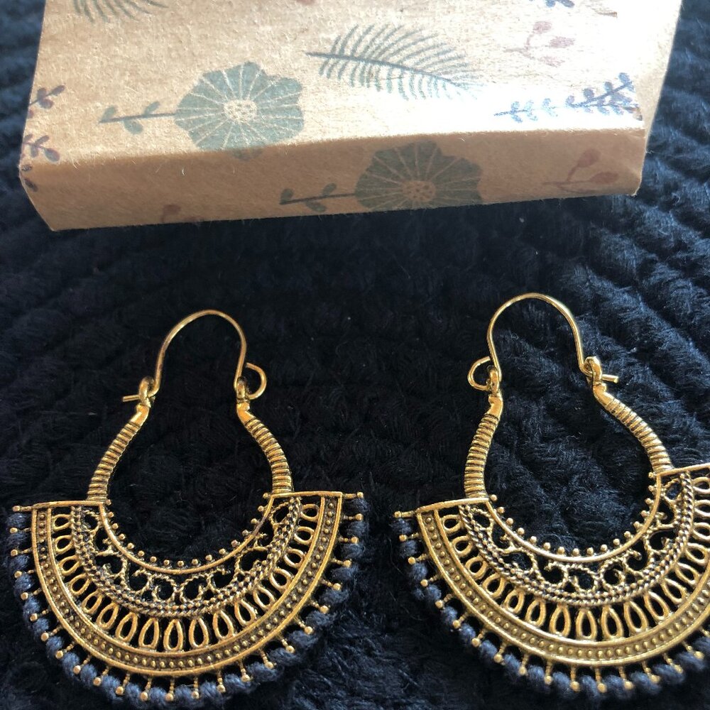 UNIQUE  earrings from Thailand